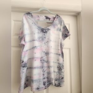 Womens Top, Tie Dye Print, Livi 18/20, pit to pit 24"